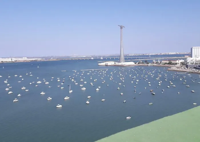 Atico Bahia Apartment *